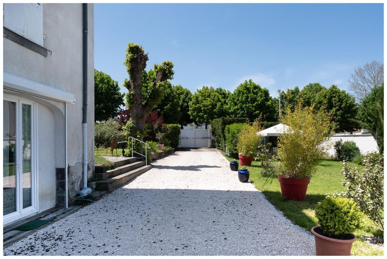 Maison De Retraite Vertaizon Esterno foto